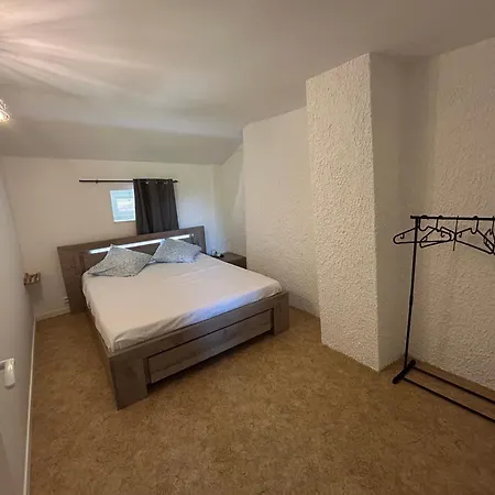 La Maison Du Domaine De La Claudine Hébergement de vacances *